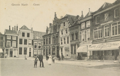 Cafe_boudeling_grote_markt_1905_1910.jpg